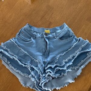 Daisy Light Blue Ruffle-Trim Denim Shorts. Size small